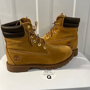 Timberlands boots size 7